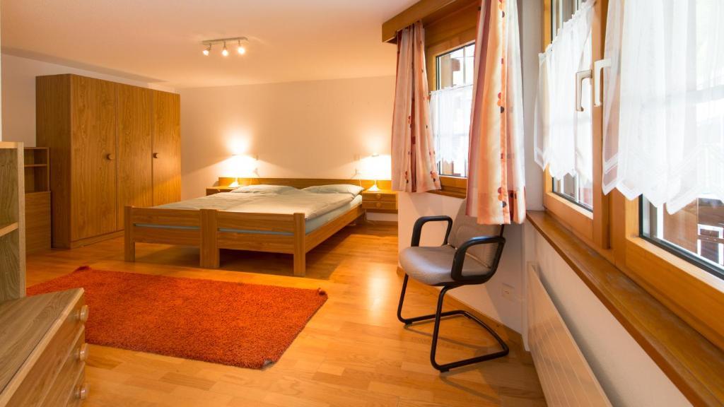 Haus Evita Saas-Grund Room photo